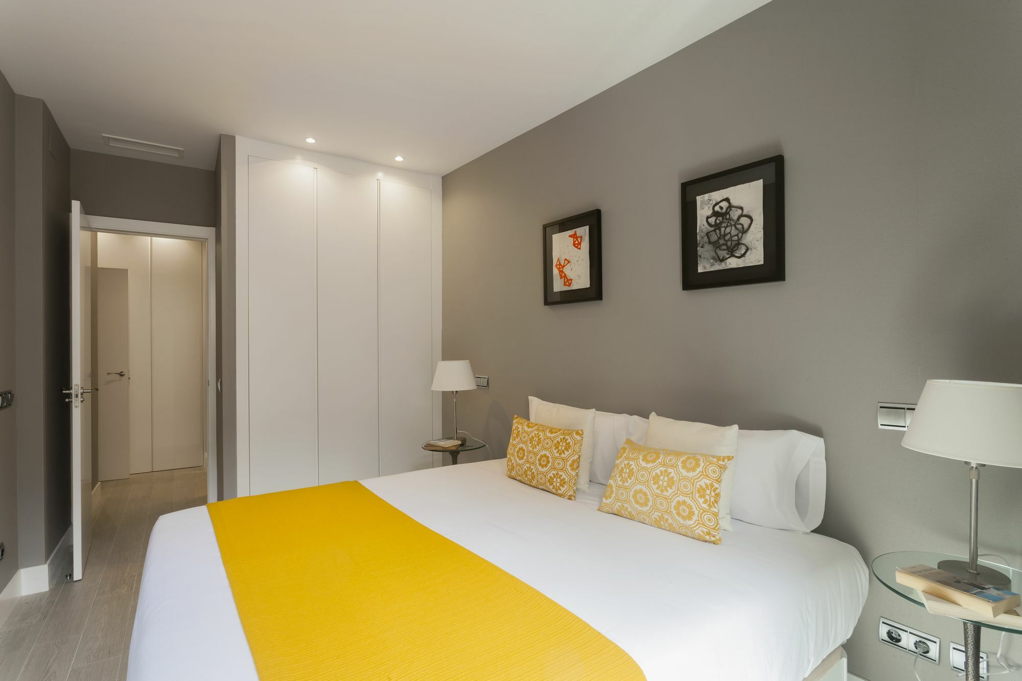 Dobo Rooms Palacio Apartments Madrid Eksteriør billede